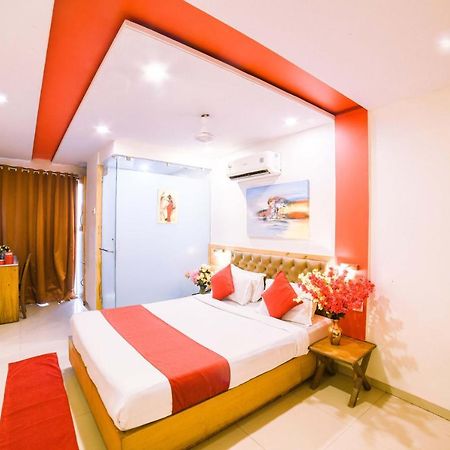 Hotel Grandeur-Near Mumbai International Airport Екстер'єр фото