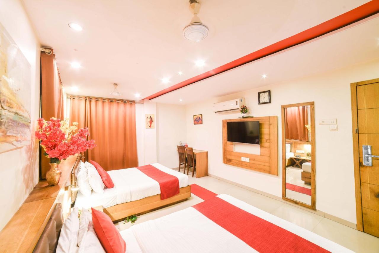 Hotel Grandeur-Near Mumbai International Airport Екстер'єр фото