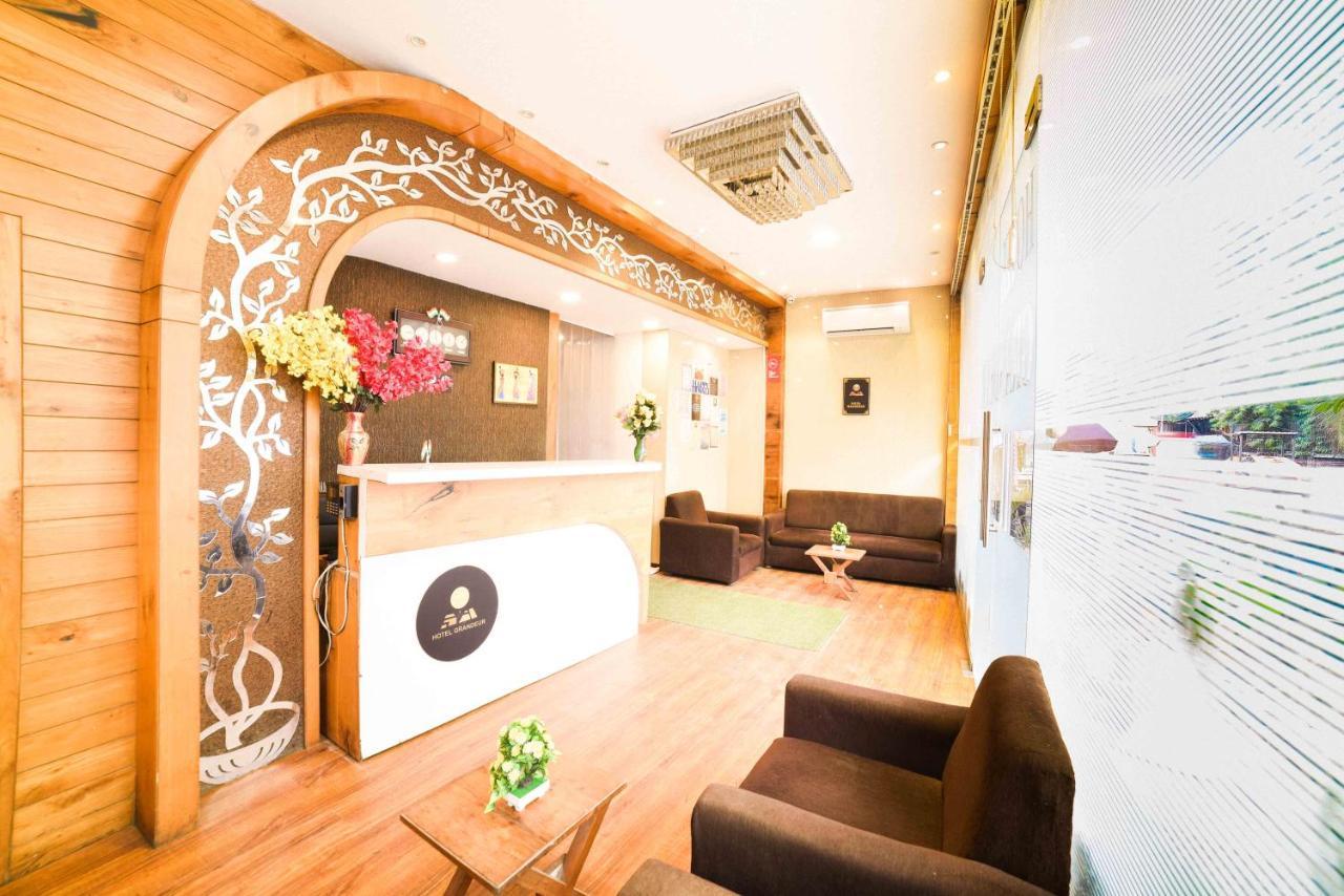 Hotel Grandeur-Near Mumbai International Airport Екстер'єр фото