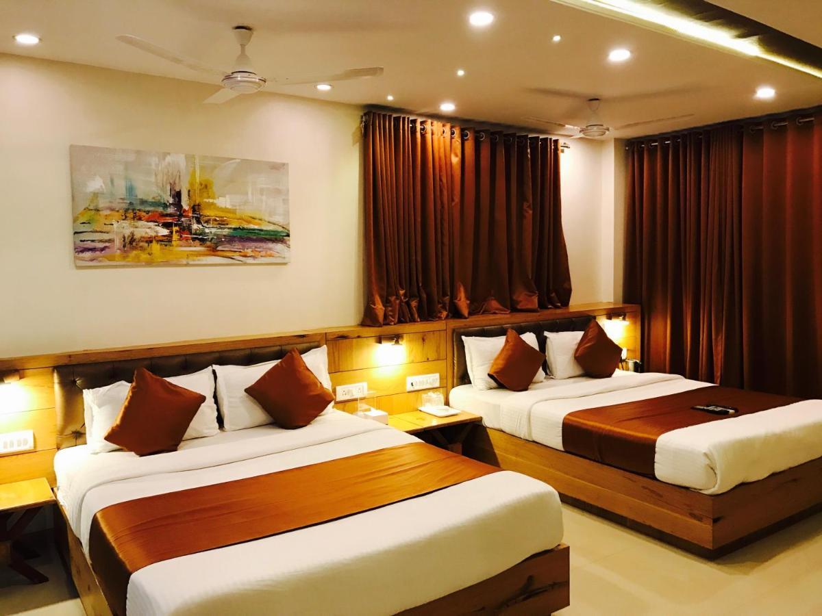 Hotel Grandeur-Near Mumbai International Airport Екстер'єр фото