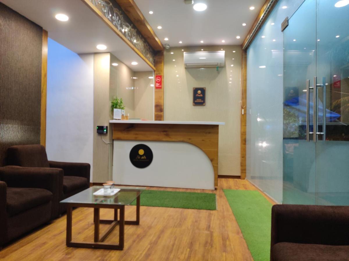 Hotel Grandeur-Near Mumbai International Airport Екстер'єр фото